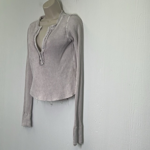 Free People - Colt Lavender Cream Stonewashed Waffle Long Sleeve Henley Tee SZ S - Picture 6 of 10